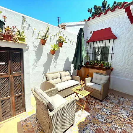 Apartment Authentic Spanish House With Terrace 10min Walk